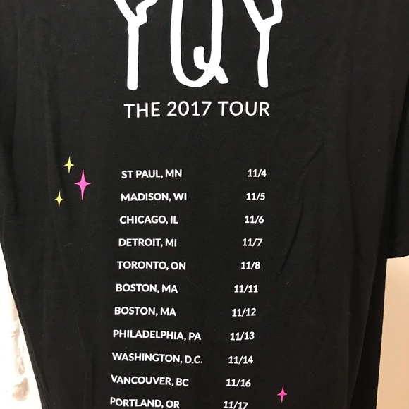 Wildfang Yas Queen Tour T-Shirt - Picture 6 of 7